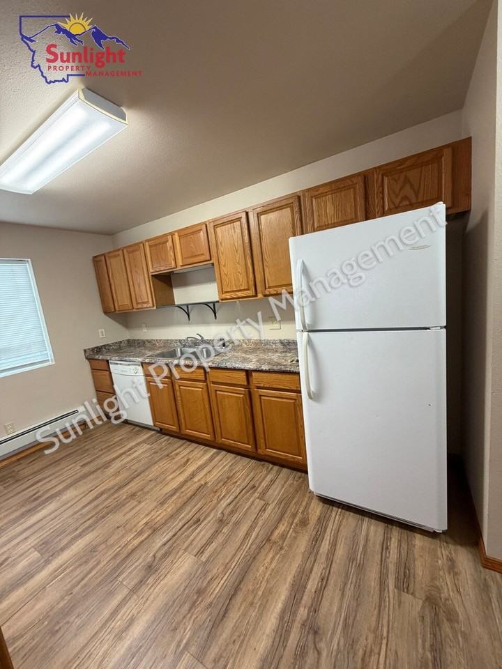 501 Woodland Ave - Photo 5 of 14