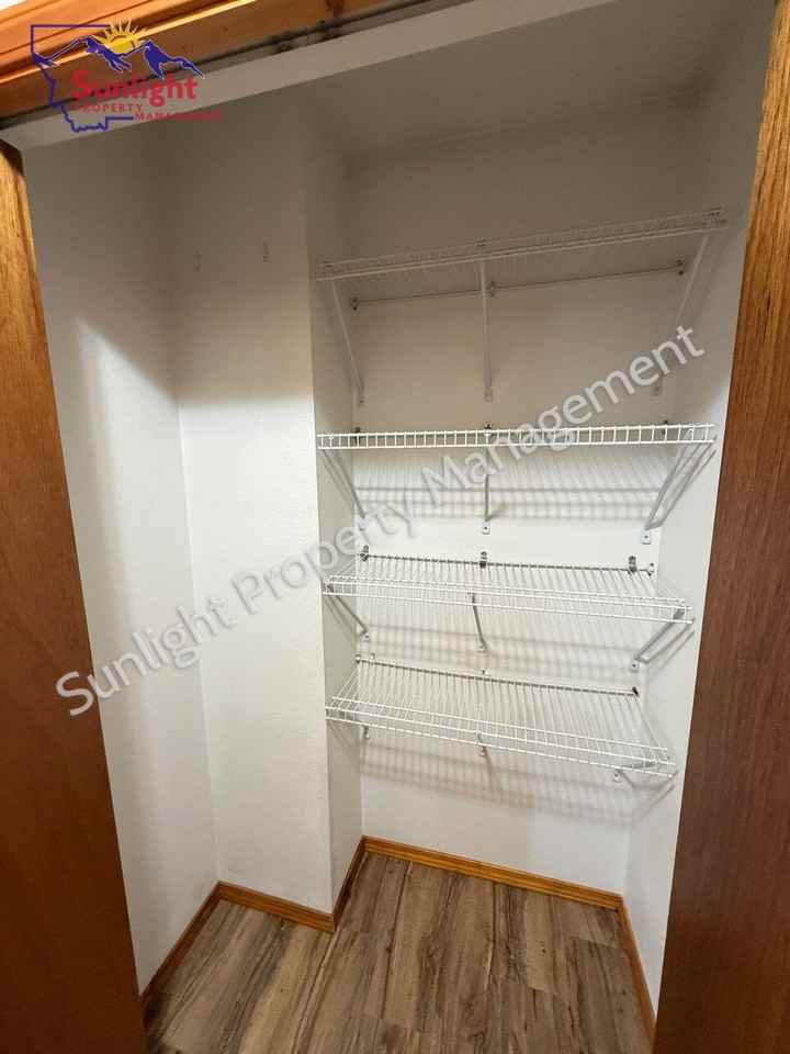 501 Woodland Ave - Photo 7 of 14