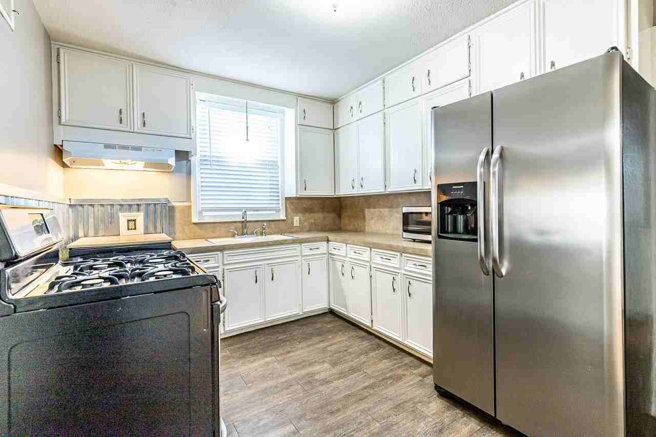 3814 32nd St - Photo 6 of 19