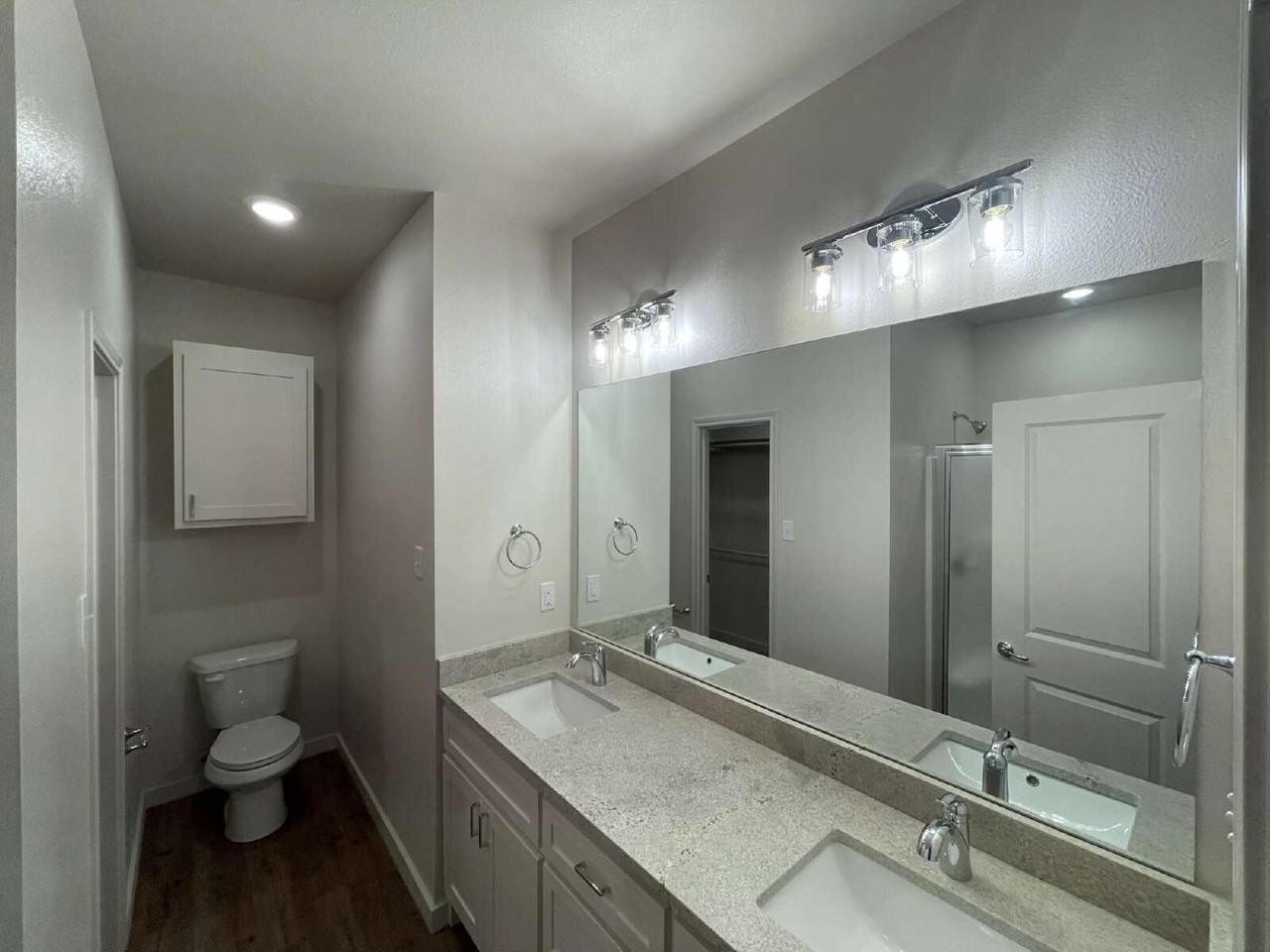 10906 Abbeville Ave - Photo 7 of 11