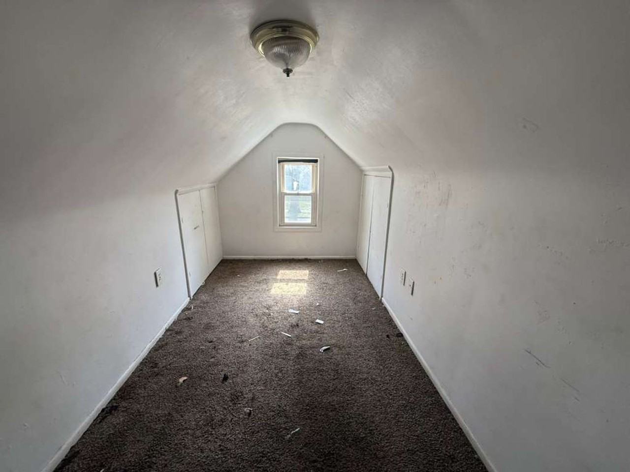 18107 North Blvd - Photo 3 of 13