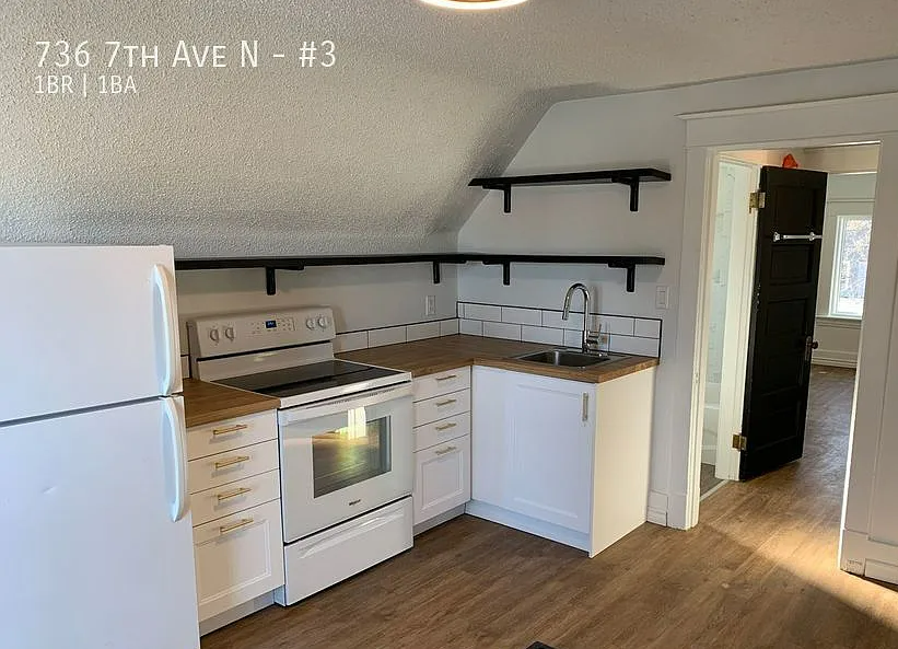 736 - 736 7th Ave N - Photo 7 of 10