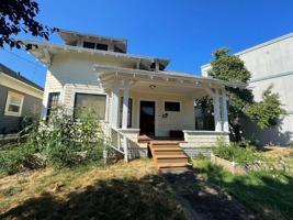 featured image of 417 E 17th Ave