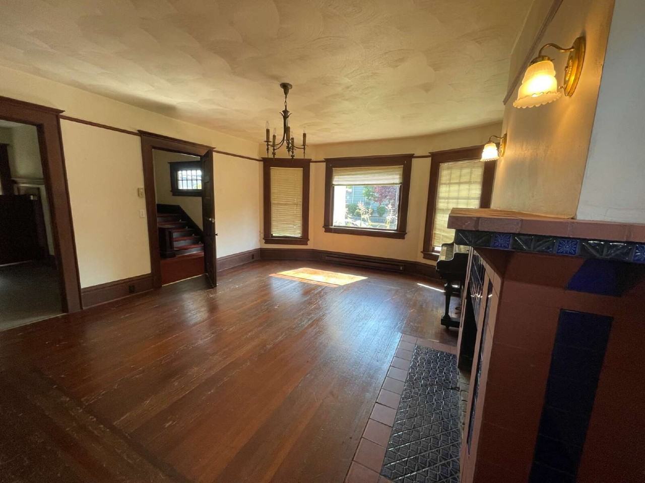 417 E 17th Ave - Photo 4 of 31