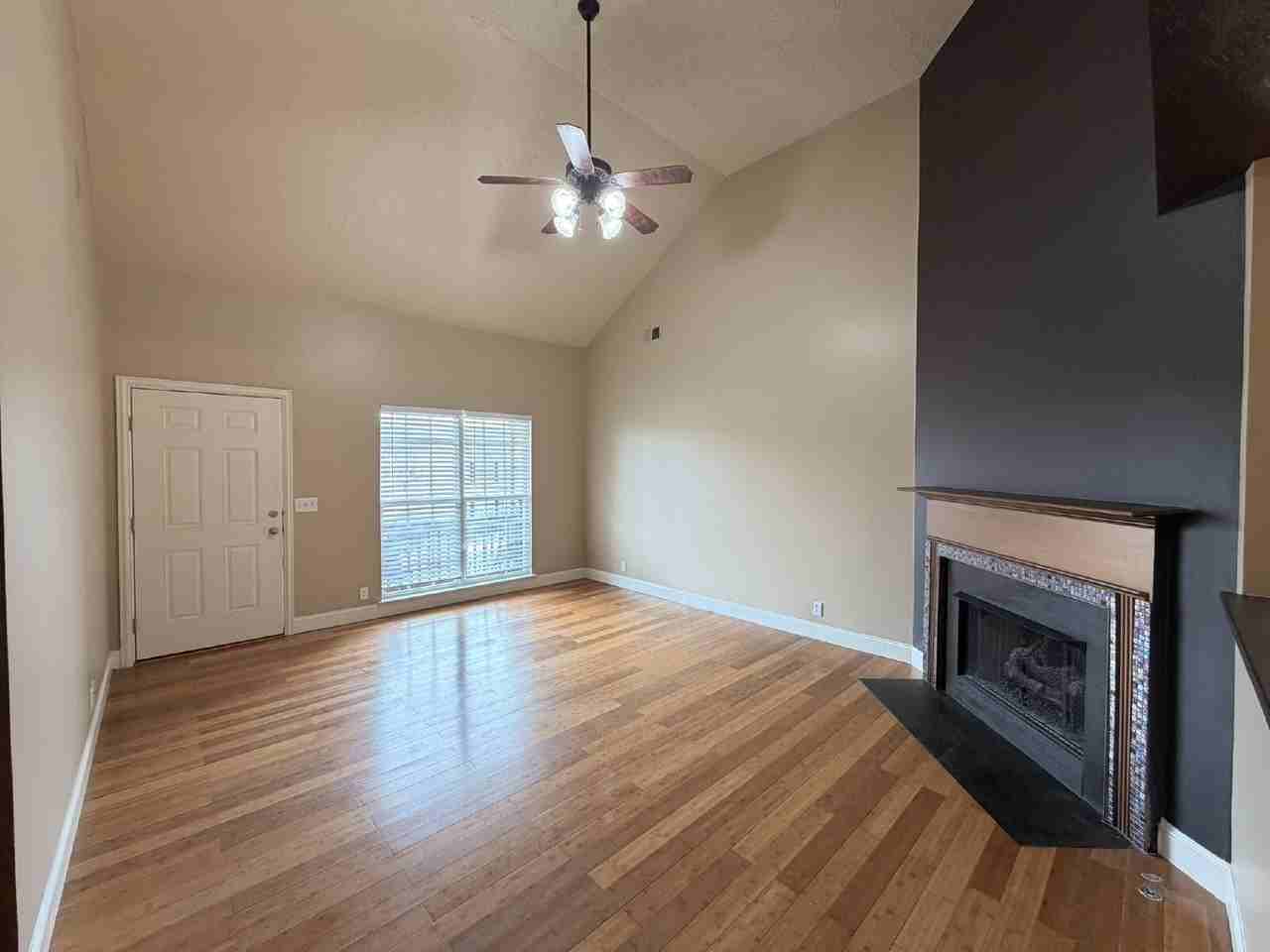 1624 Timber Run - Photo 5 of 30