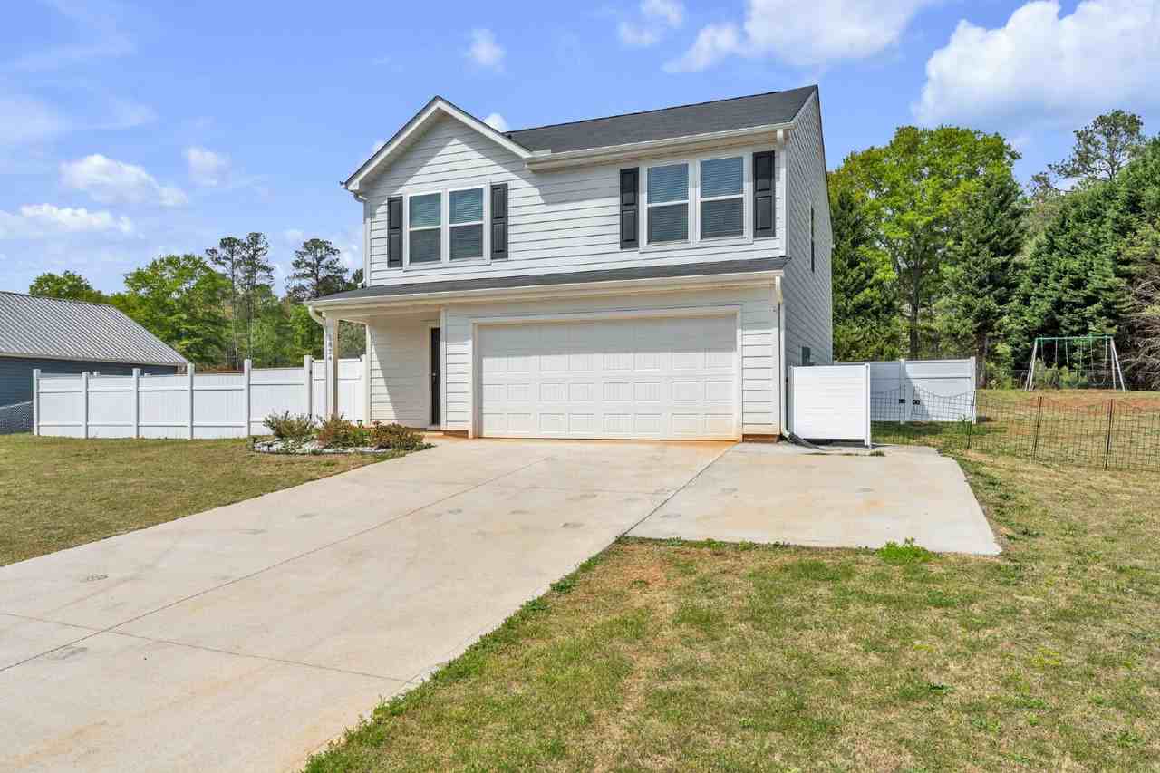 5824 Old Pearman Dairy Rd - Photo 2 of 32