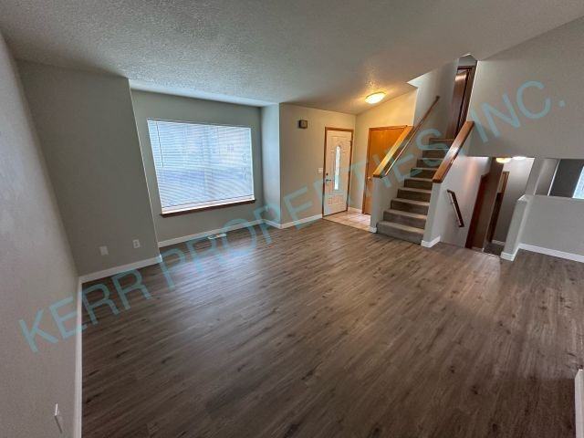 15837 Jade Glen Ave - Photo 3 of 26