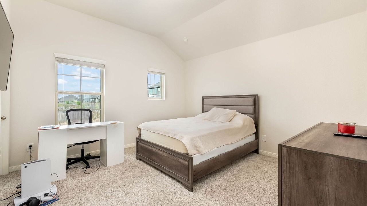 1318 Arcadian Rose - Photo 2 of 20