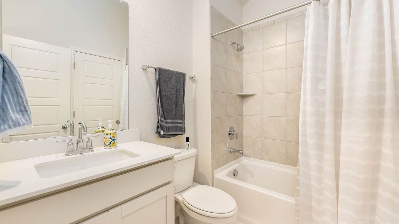 1318 Arcadian Rose - Photo 3 of 20