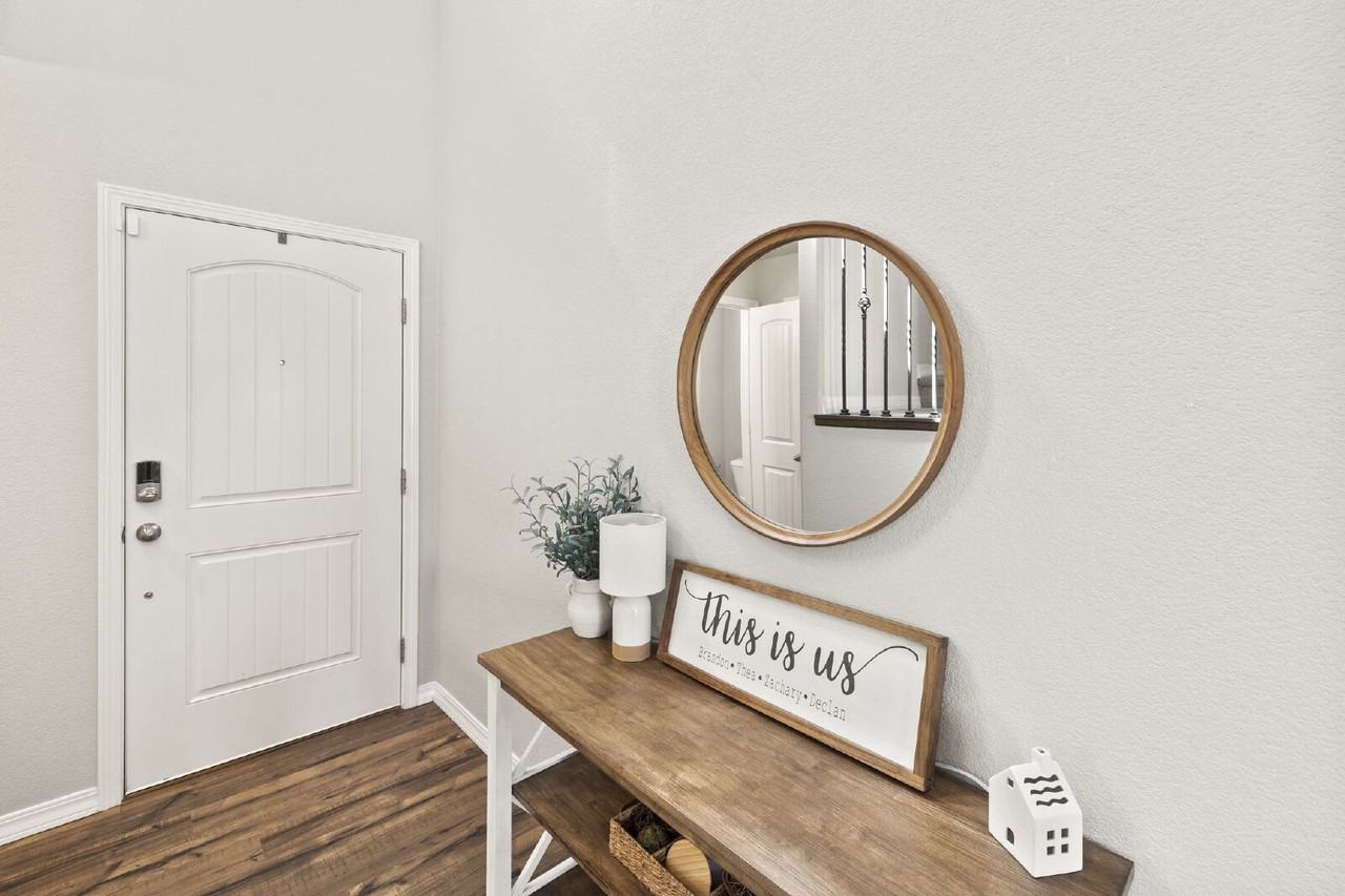 10539 Traders Pkwy - Photo 3 of 36