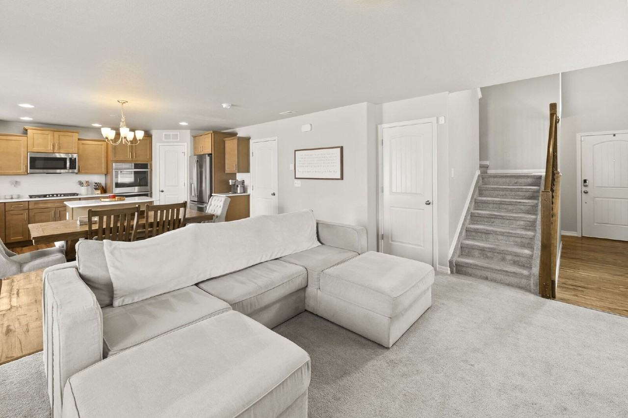 10539 Traders Pkwy - Photo 7 of 36