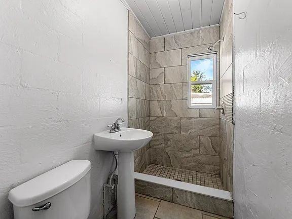 2008 E 15th Ave #8B - Photo 4 of 13