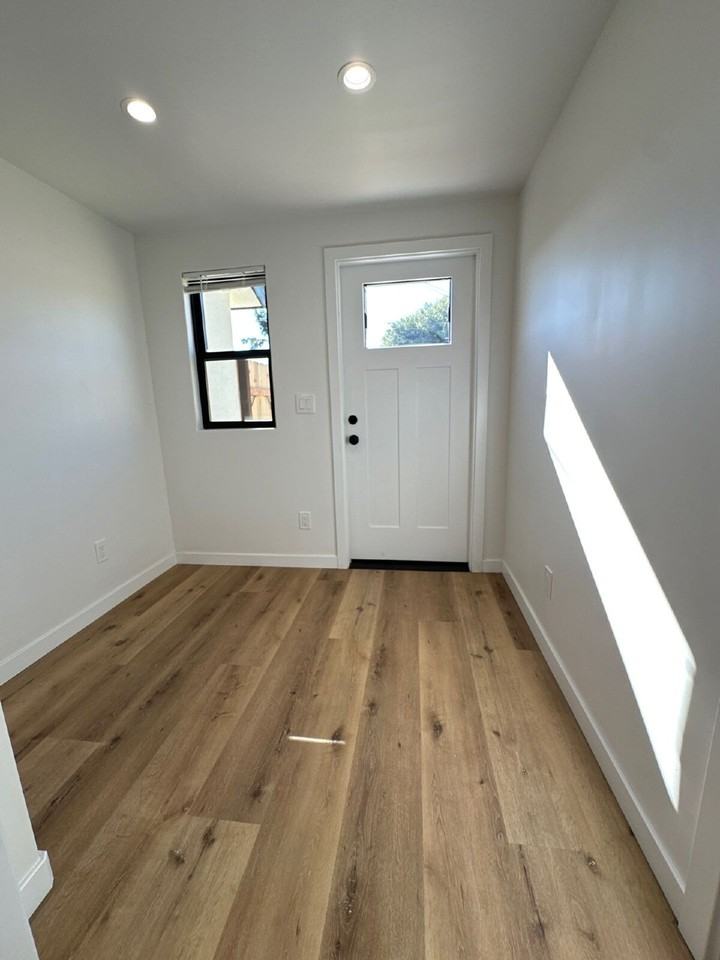 353 N 11th St - Photo 5 of 15