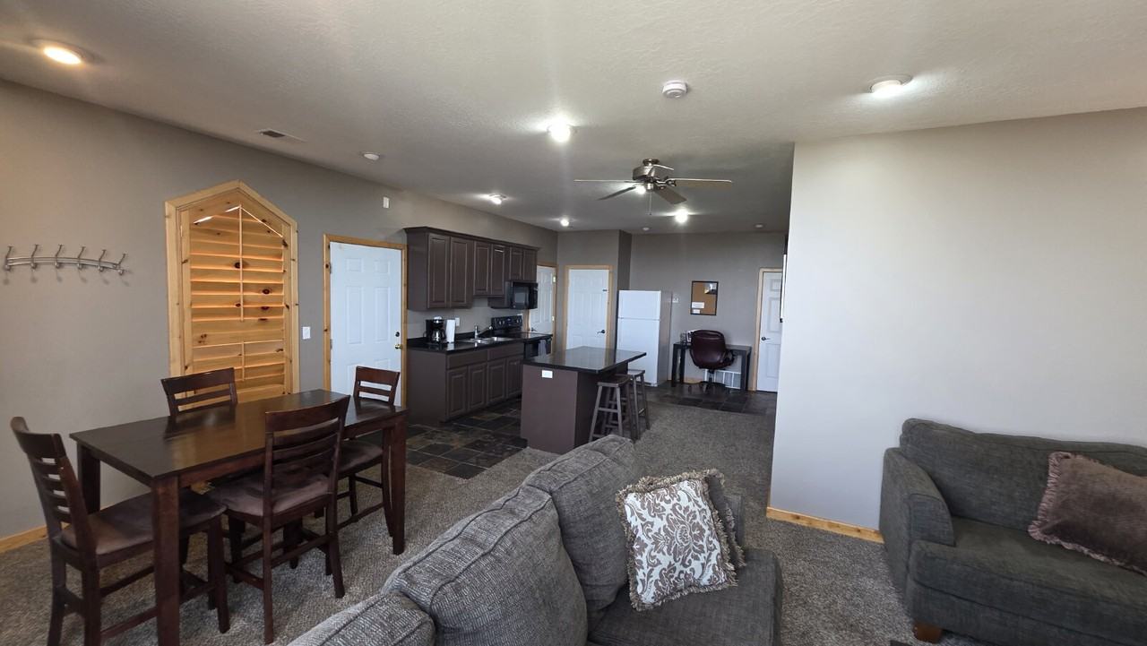 2456 Bonneville Ter - Photo 5 of 14