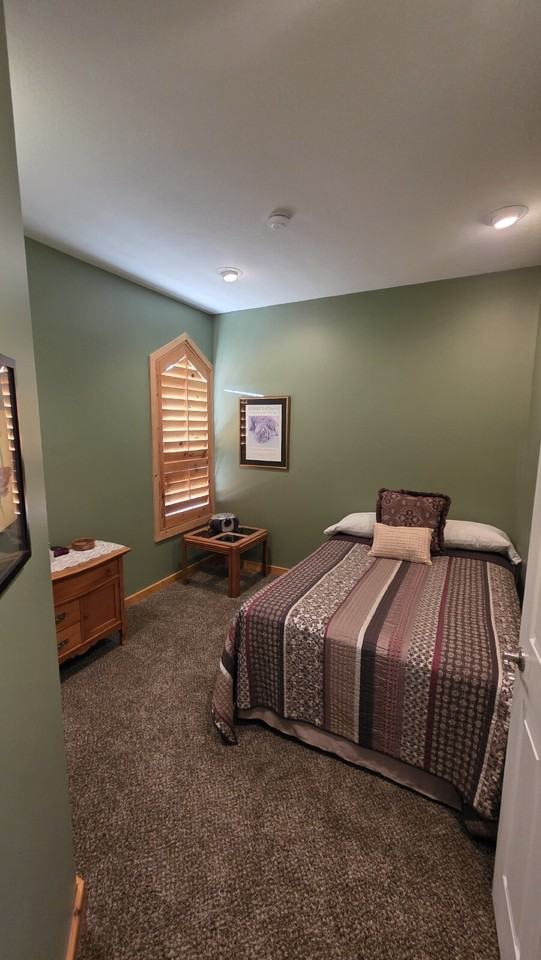 2456 Bonneville Ter - Photo 6 of 14