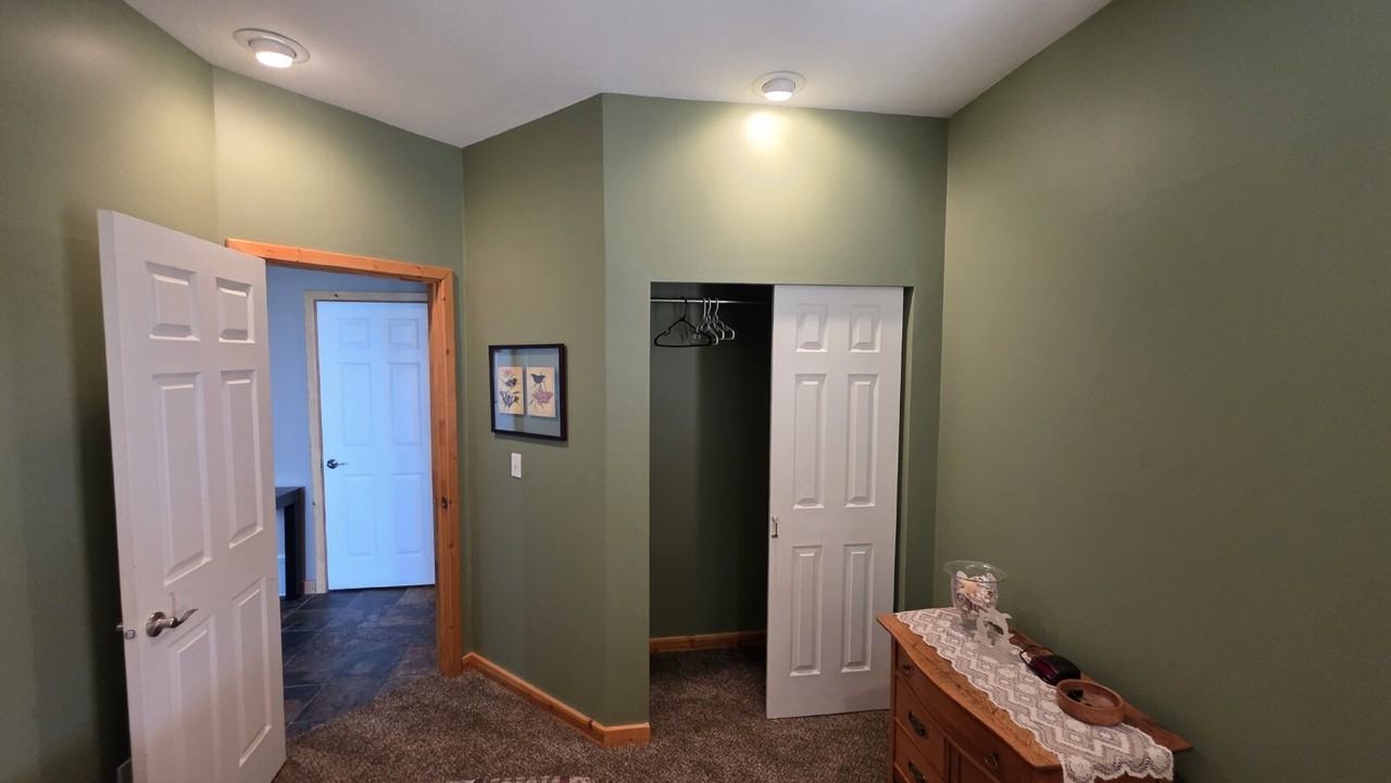 2456 Bonneville Ter - Photo 7 of 14