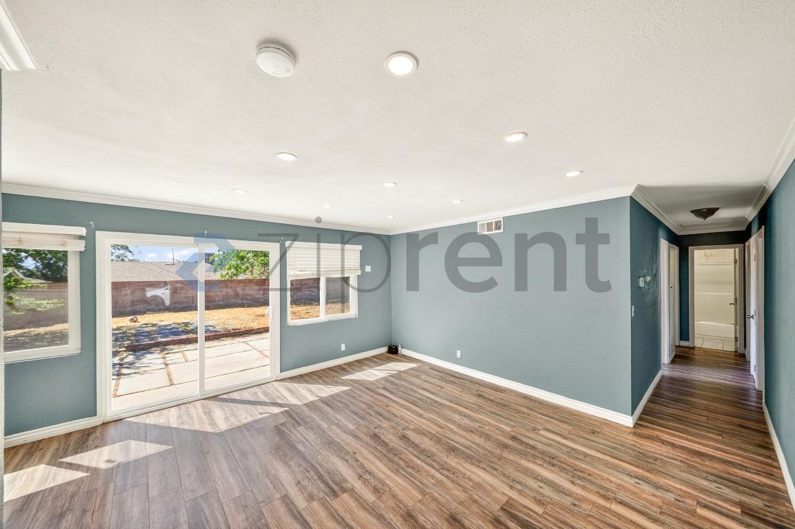 45463 Foxton Ave - Photo 6 of 18