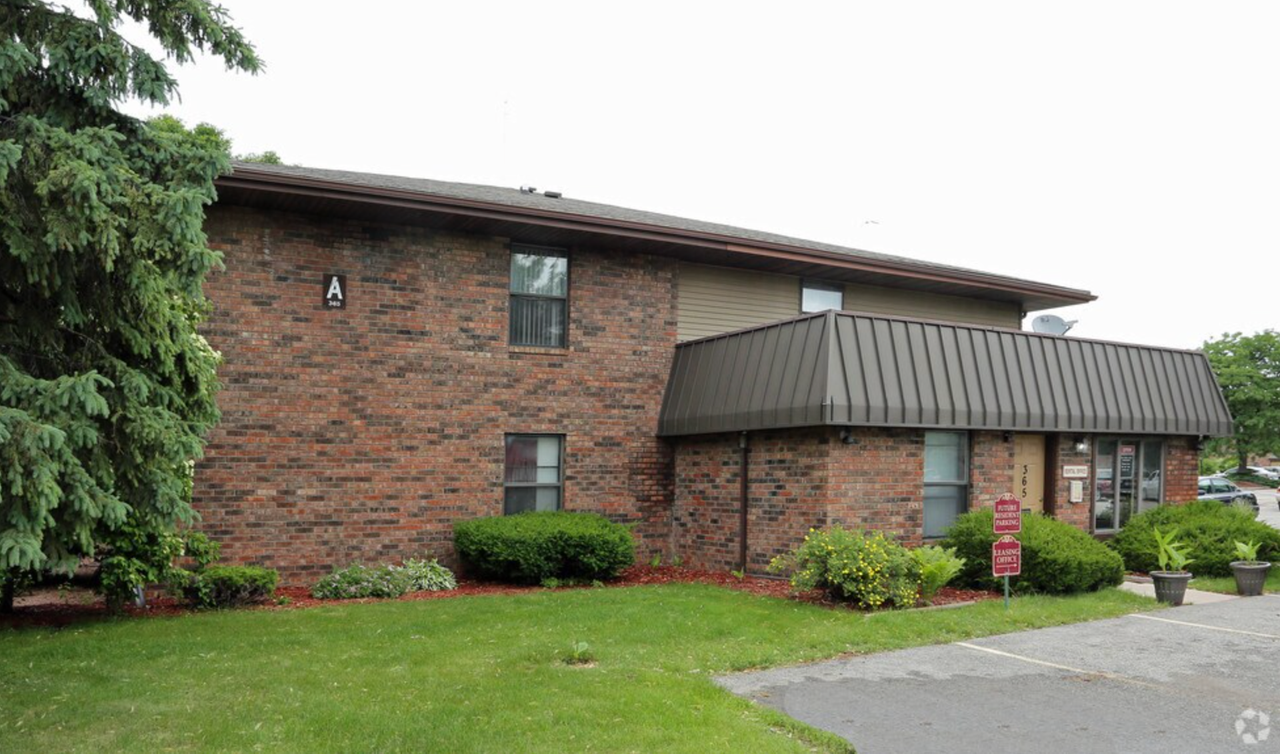 The Avenue - Photo 2 of 2