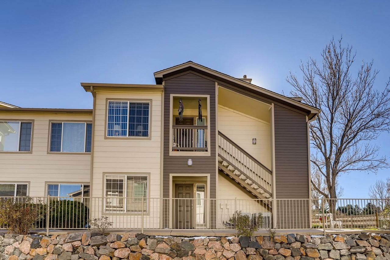 8767 W Berry Ave - Photo 3 of 11