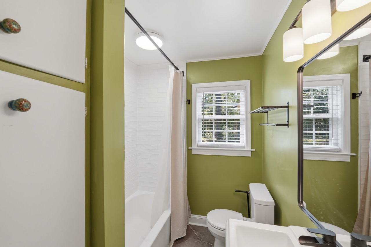 2214 Arnold Dr - Photo 4 of 24