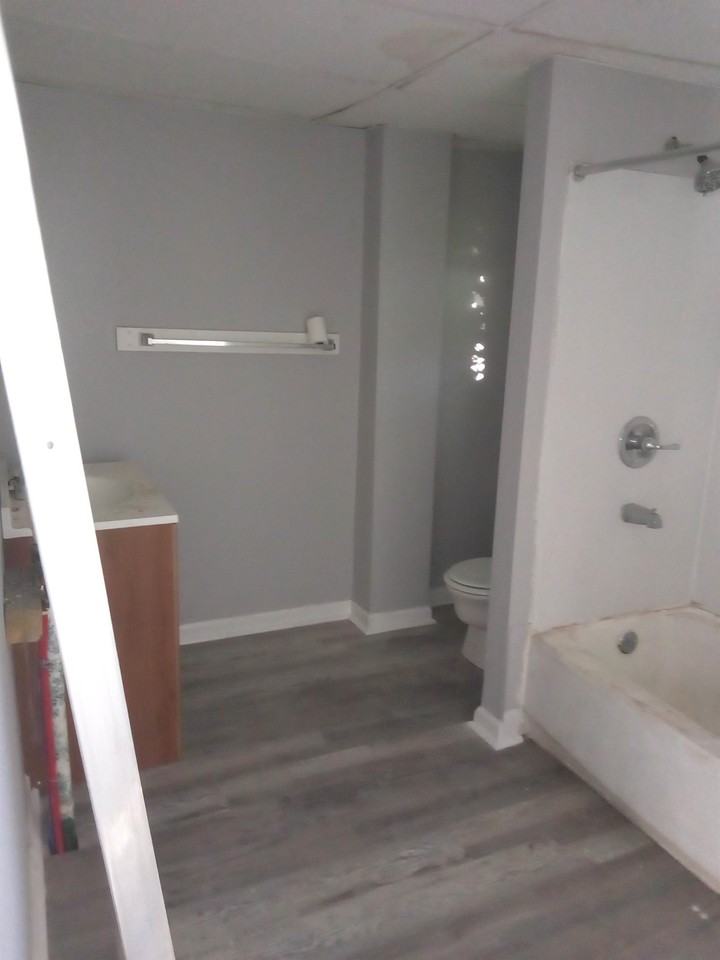 660 4th Ave #2 - Photo 2 of 12