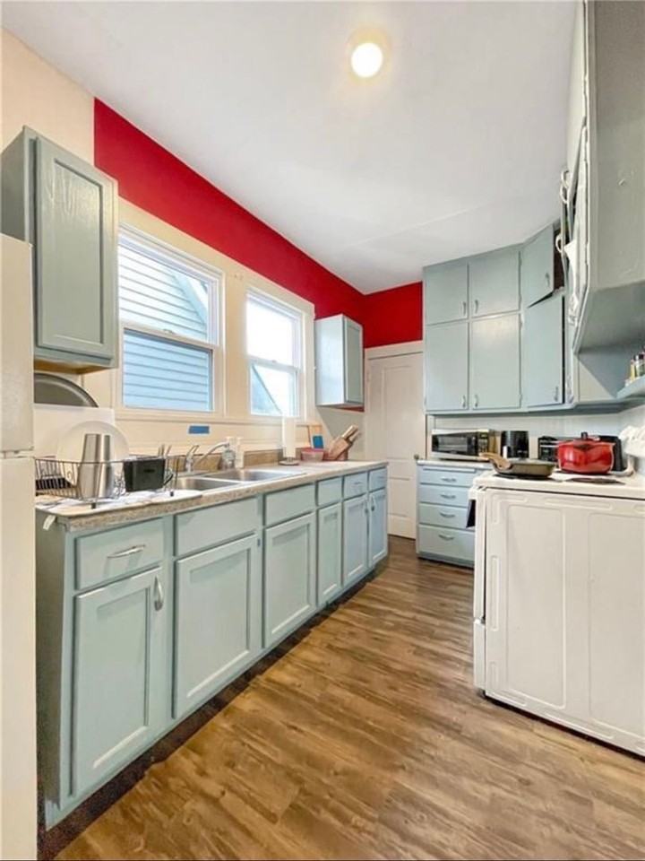 202 S College Ave - Photo 5 of 11