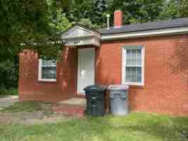 featured image of 254 254 & 256 N. ELM ST