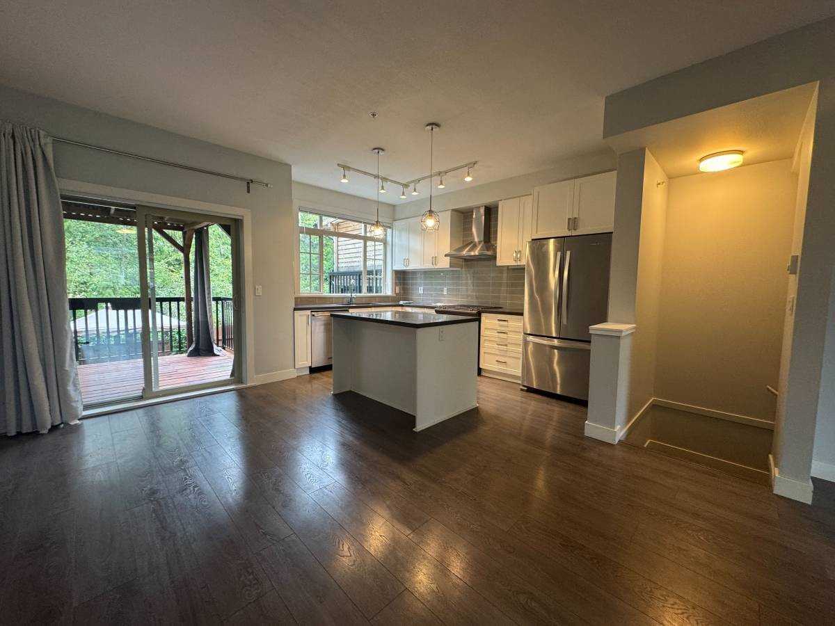 13305 240 Street #81 - Photo 5 of 21