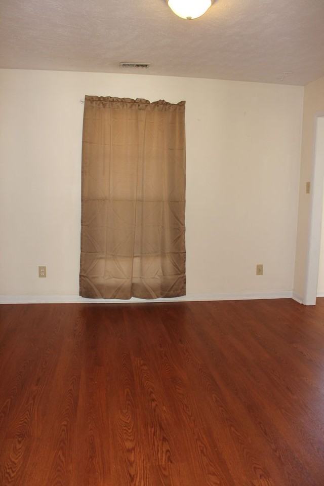 7805 Gallant Ridge Dr - Photo 6 of 27