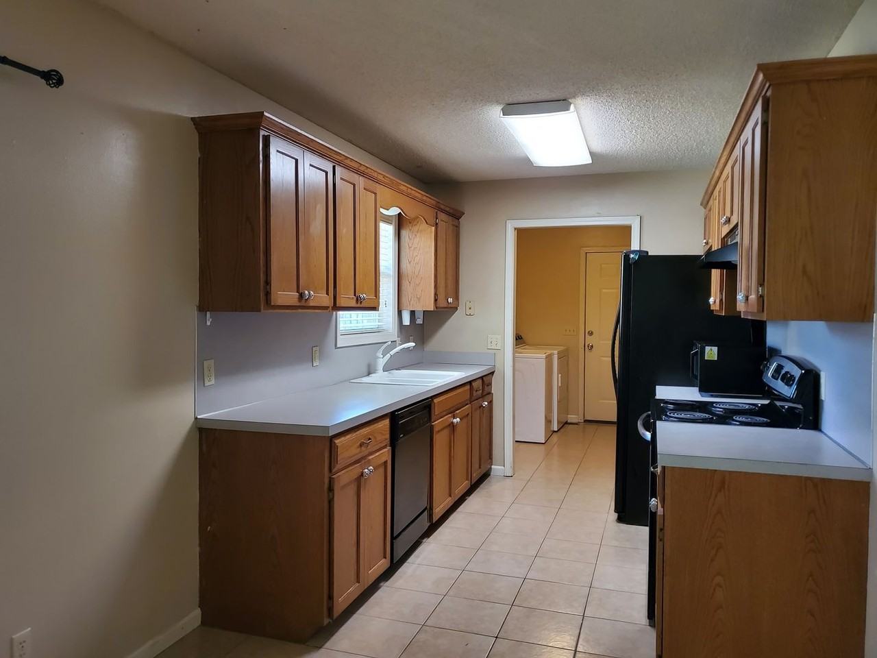 103 Wildwood Cir - Photo 6 of 20