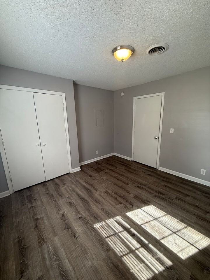 298 Chicken Pike - Photo 6 of 8