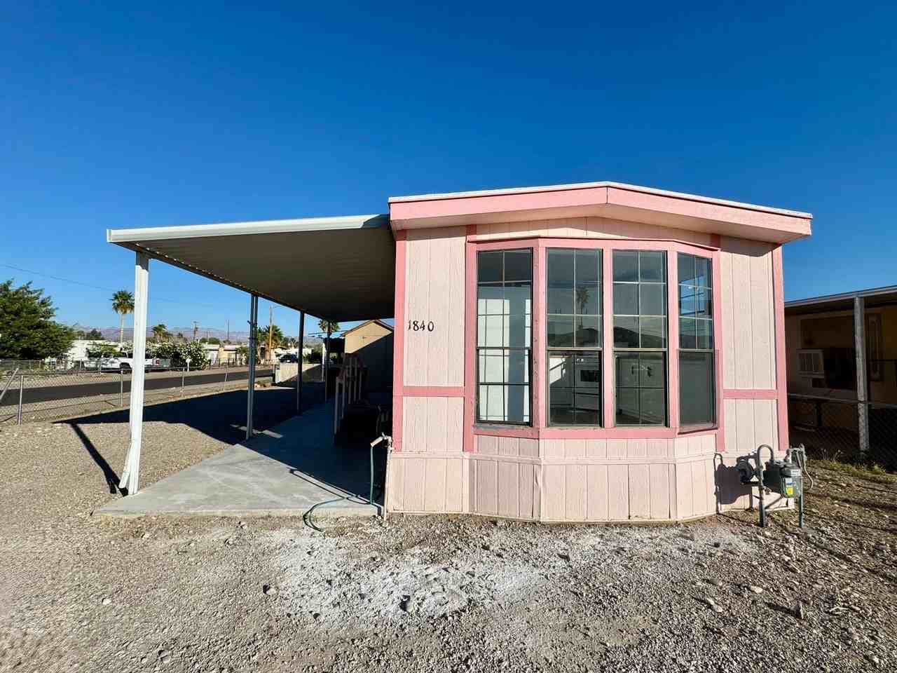 1840 Montclair Dr - Photo 2 of 21