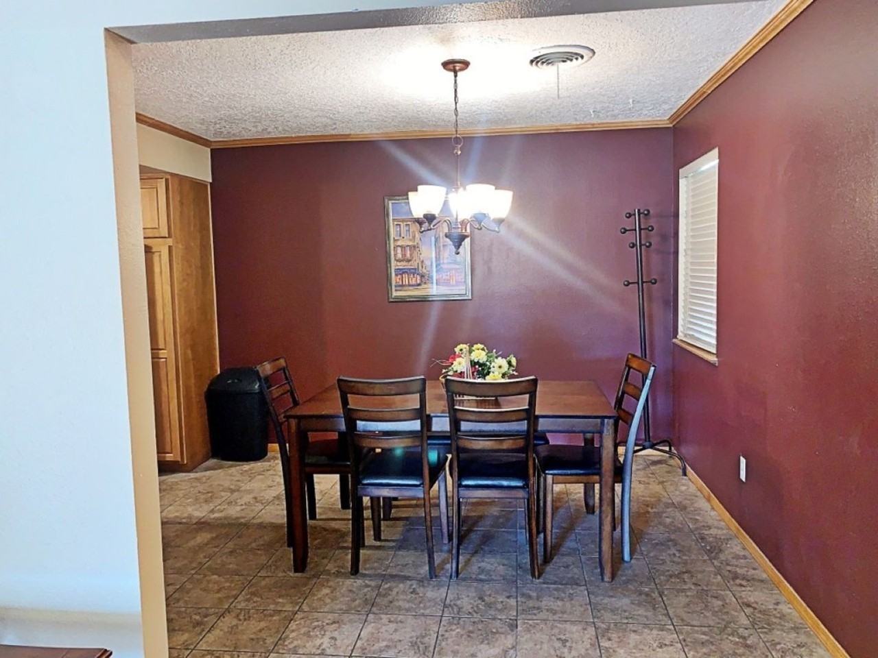 2307 W Bullock Ave - Photo 6 of 28