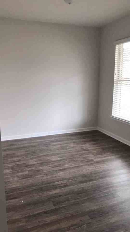 3360 Ashford Loop - Photo 3 of 16