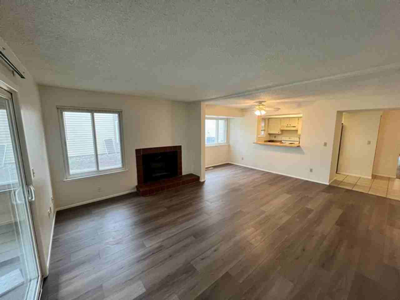 2339 Roundhouse Rd - Photo 3 of 13