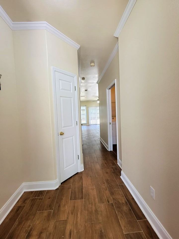 2197 Delta Way - Photo 2 of 30