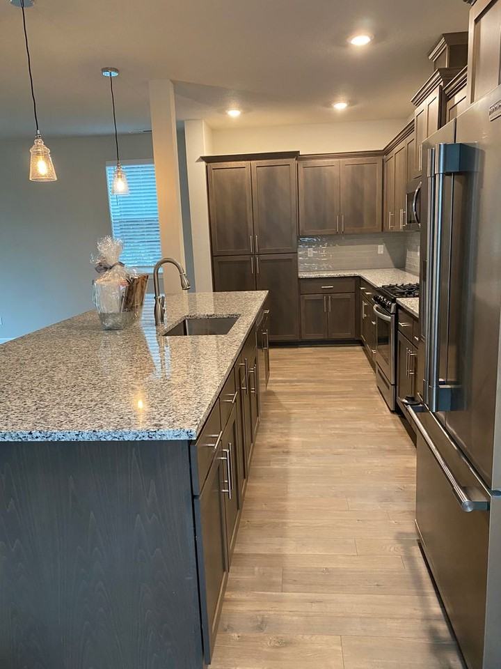 2095 Legacy Heights Dr Se - Photo 3 of 42