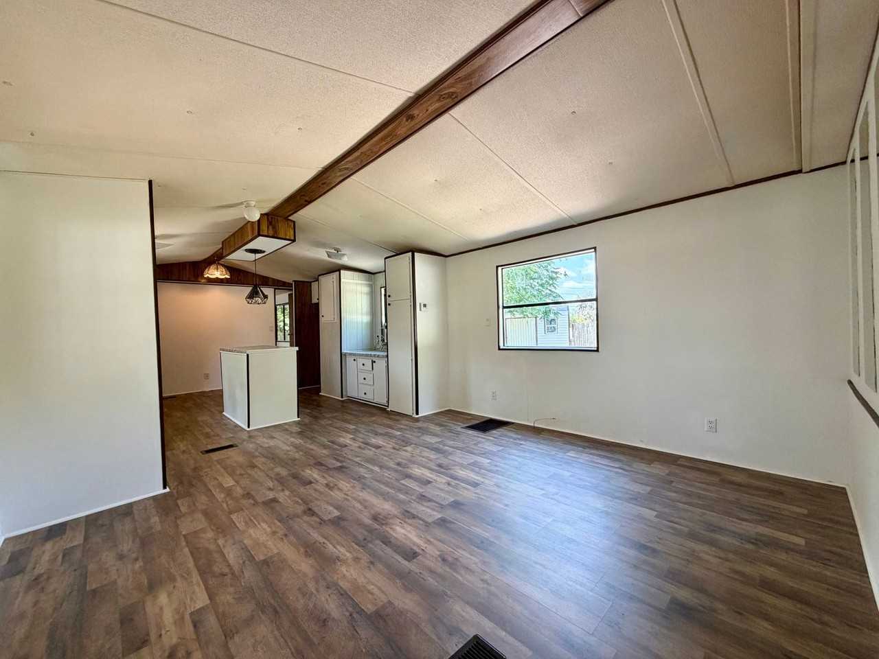 5138 Rollinglen Loop W - Photo 3 of 15