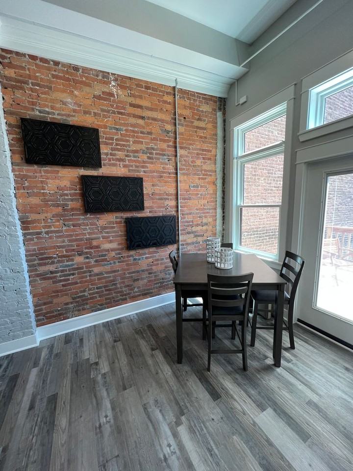 315 Columbia St #300 - Photo 7 of 19