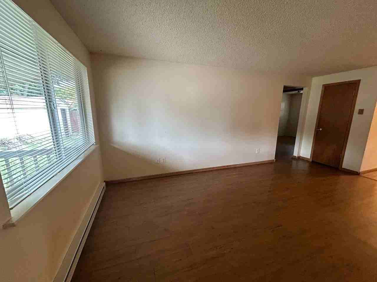 1249 E 6th St - Photo 3 of 18