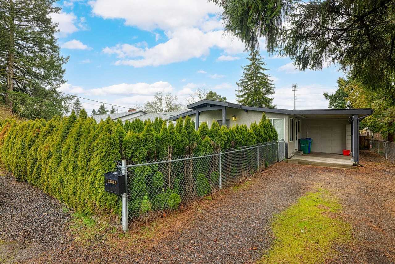 12583 Se 24th Ave - Photo 2 of 21