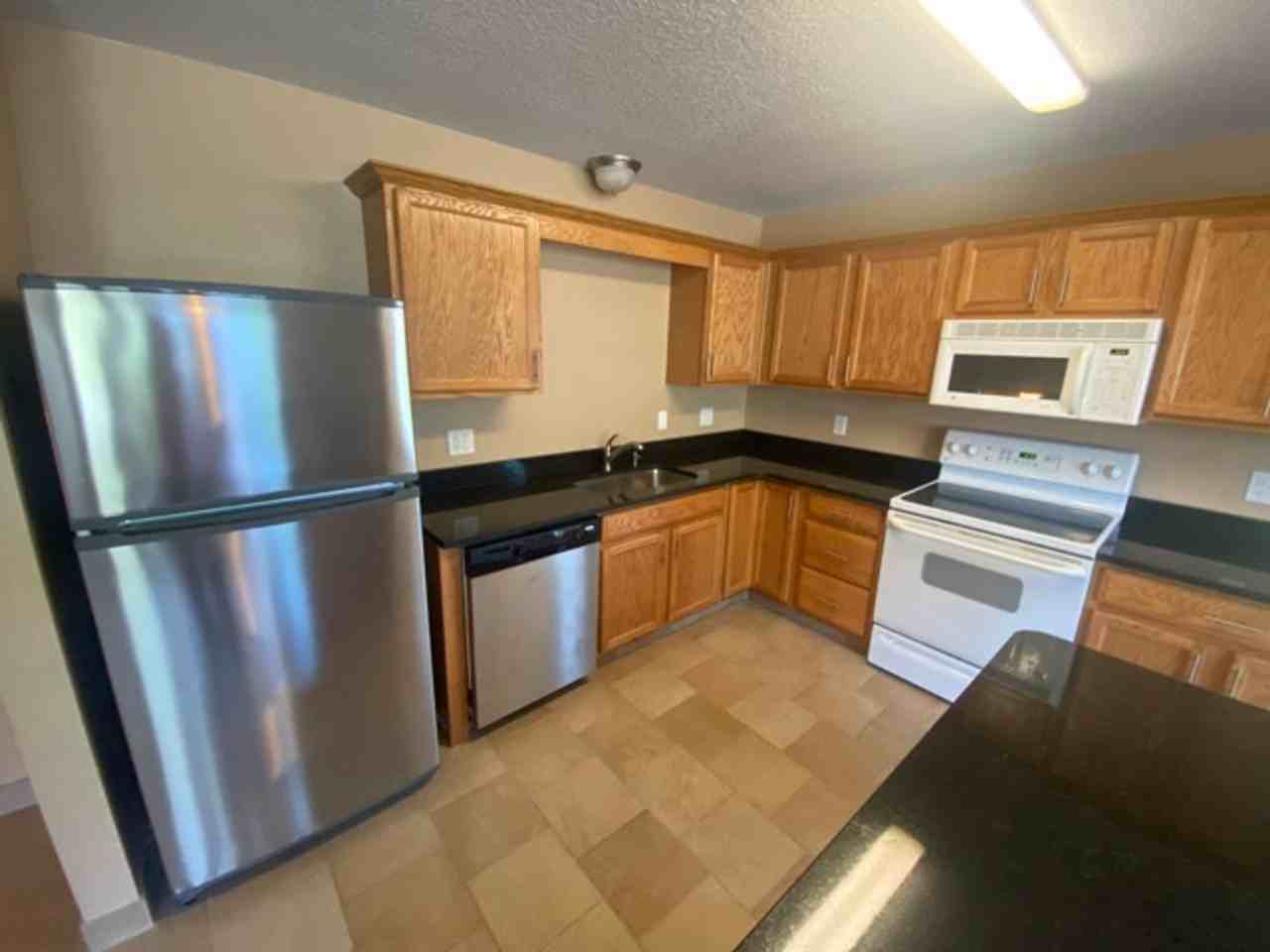 3044 Sw Sharmin Ln - Photo 5 of 16