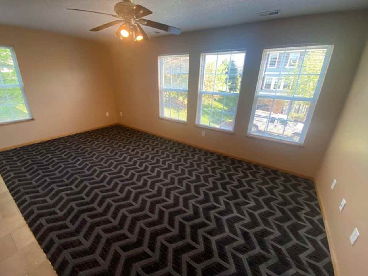 3044 Sw Sharmin Ln - Photo 6 of 16