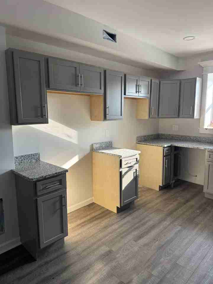 3713 Oakmont Ave - Photo 6 of 22