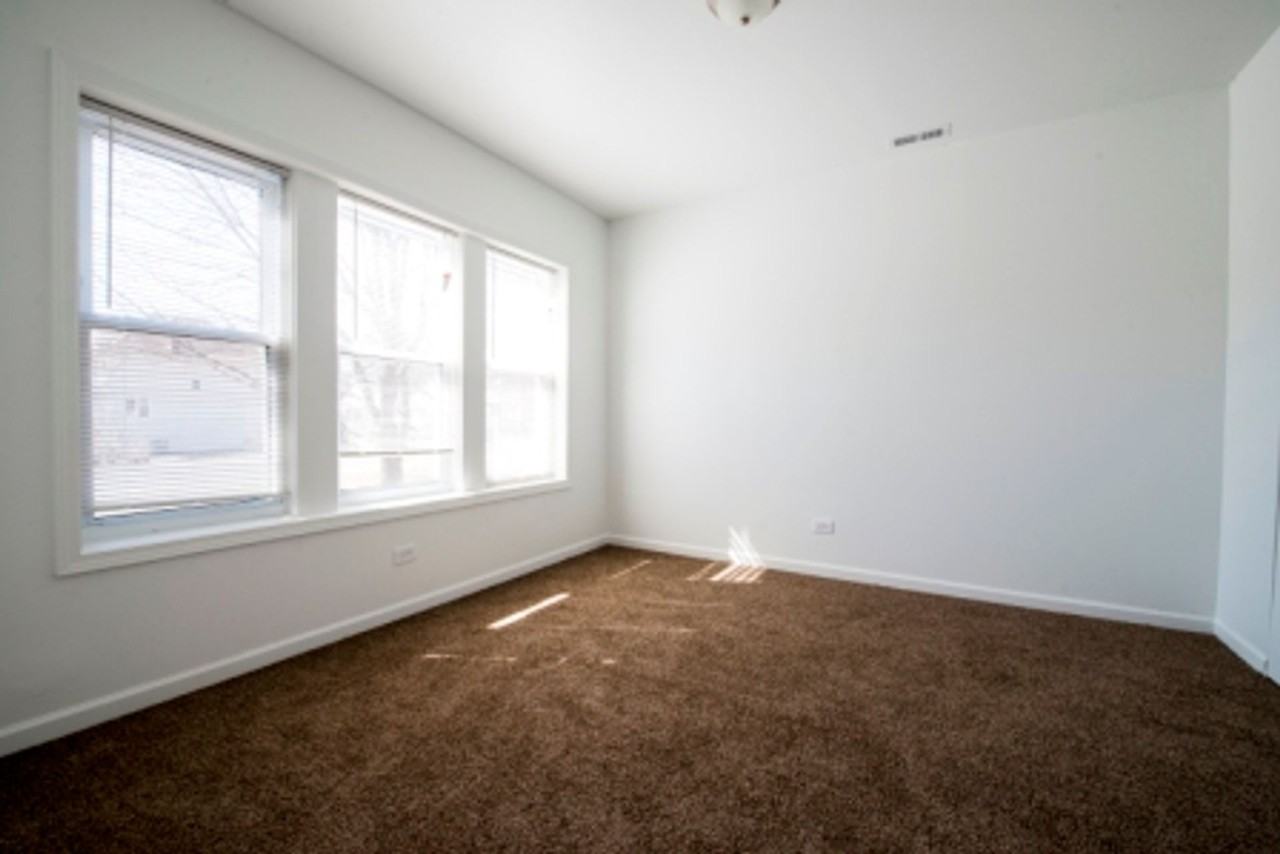 701 N Lotus Ave Chicago, IL 60644 - Photo 4 of 25