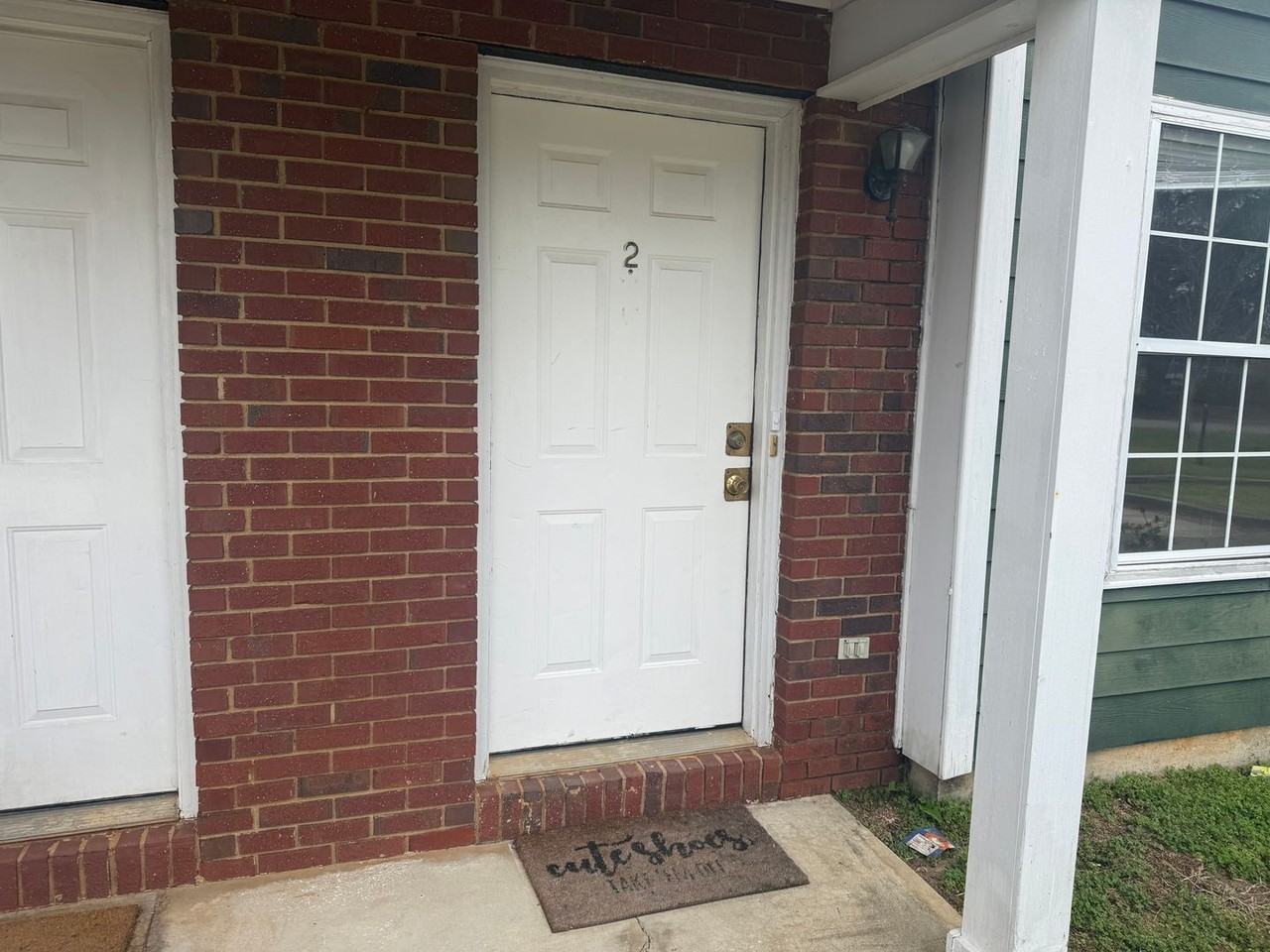 2540 Barnesdale Way - Photo 2 of 9