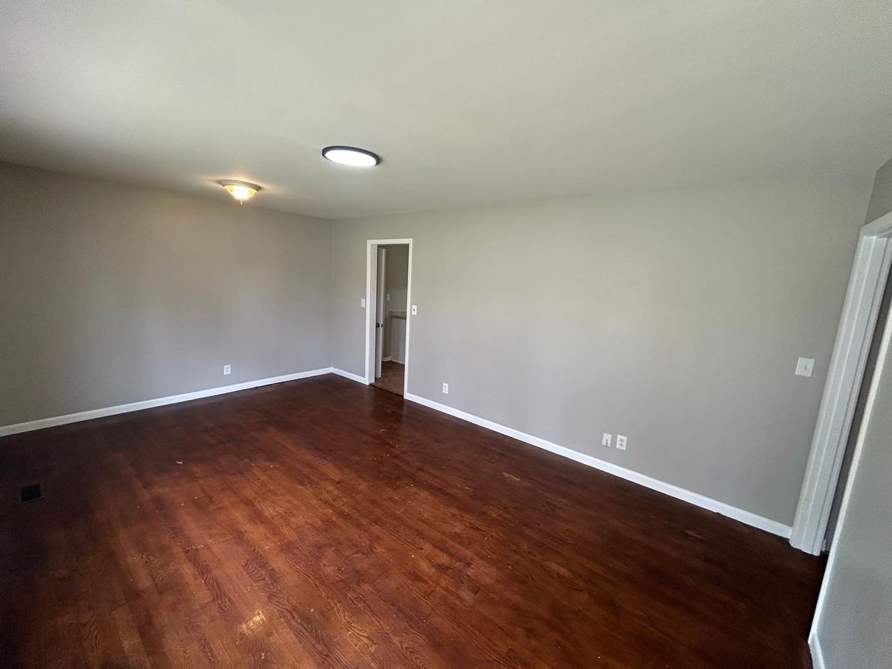 2508 Piney Branch Rd Nw - Photo 3 of 12