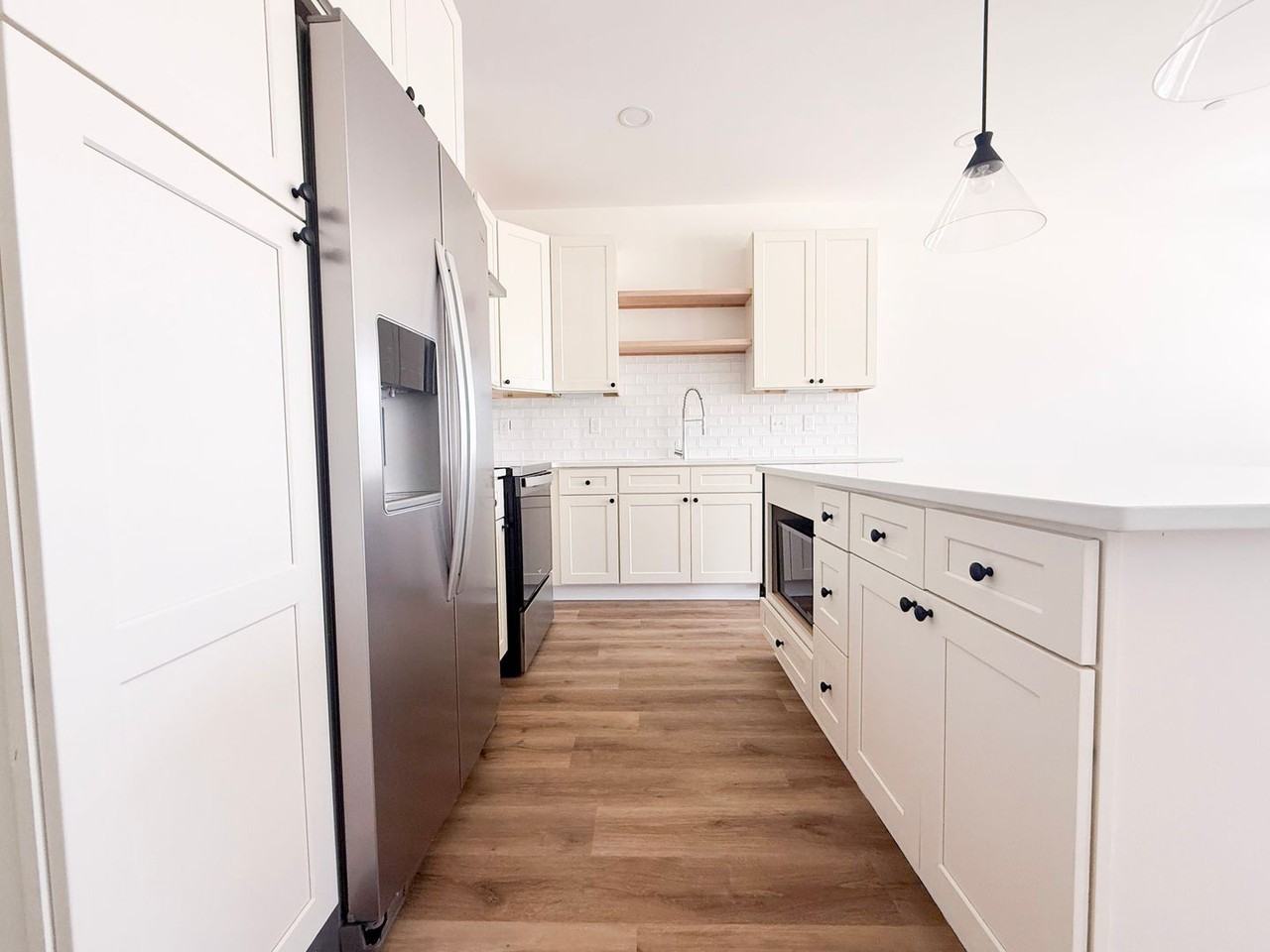 1331 Meridian St - Photo 7 of 44