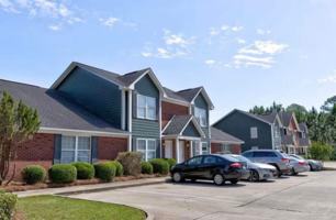 featured image of 2500 Barnesdale Way