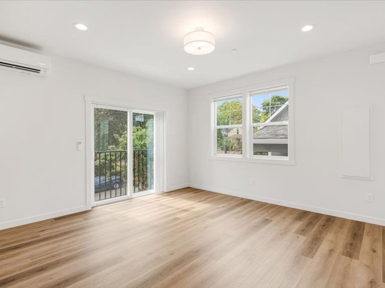 21 Sherrett - Photo 4 of 25